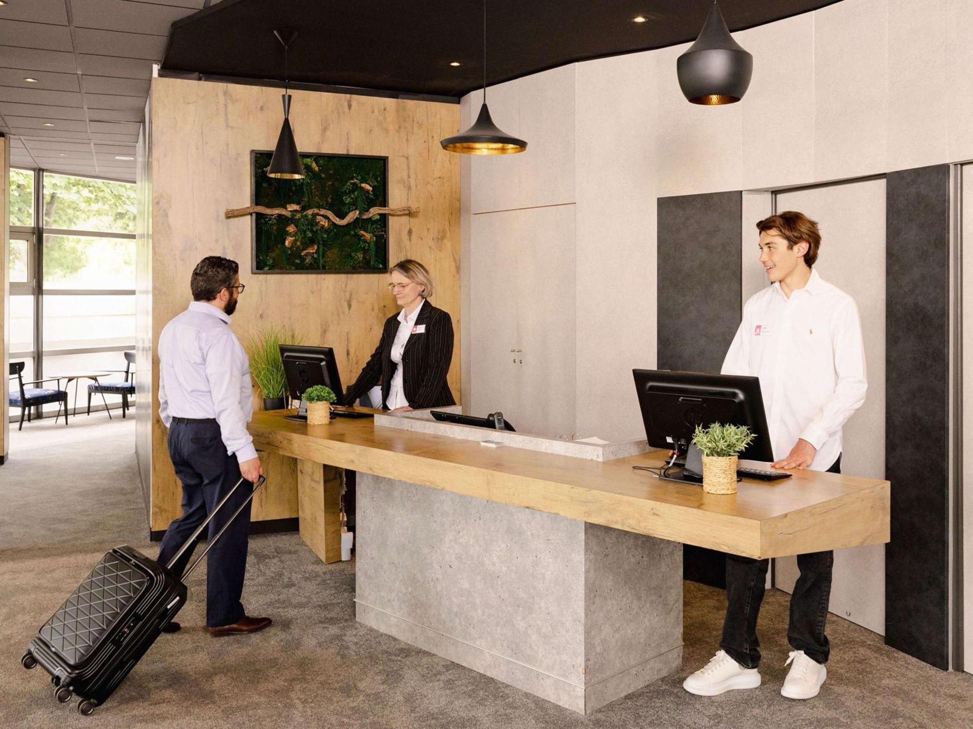Ibis Nancy Centre Stanislas Екстериор снимка